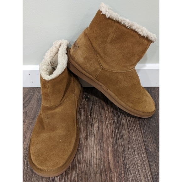 Minnetonka Brown Faux Fur Lined Ankle Boots Size 6 - Picture 1 of 12